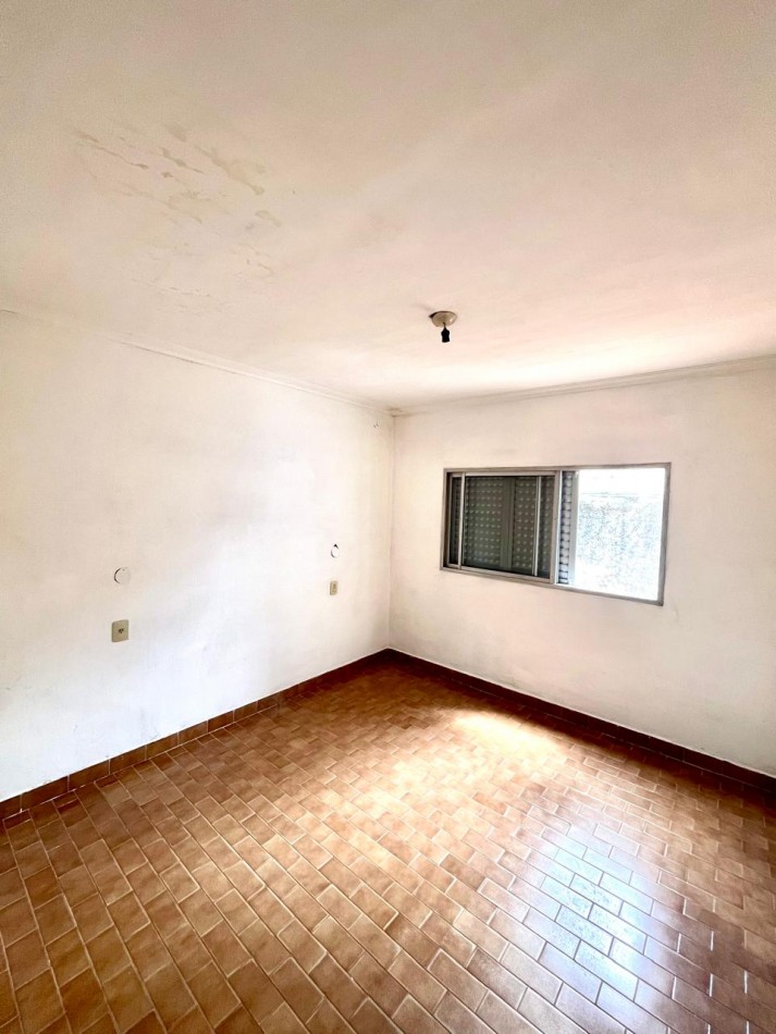 Casa Interna con cochera