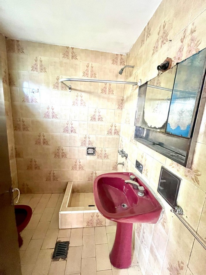 Casa Interna con cochera