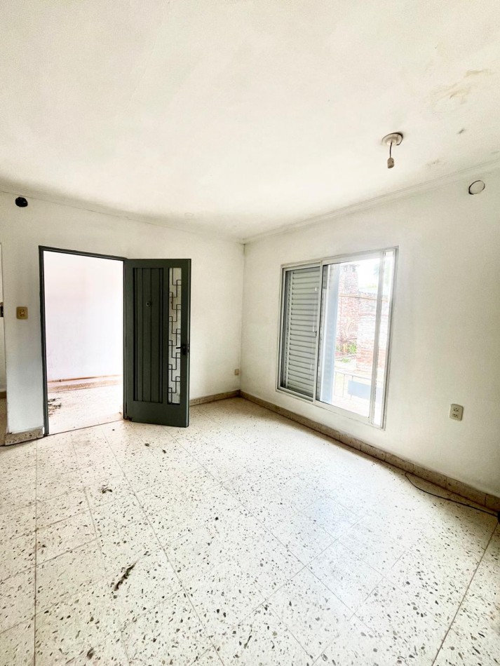 Casa Interna con cochera