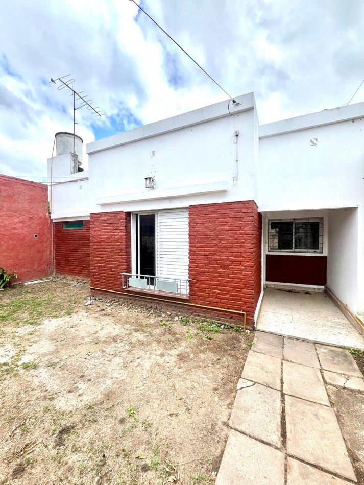 Casa Interna con cochera