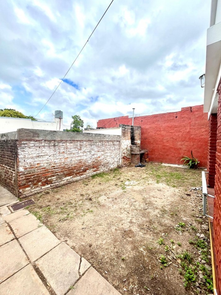 Casa Interna con cochera