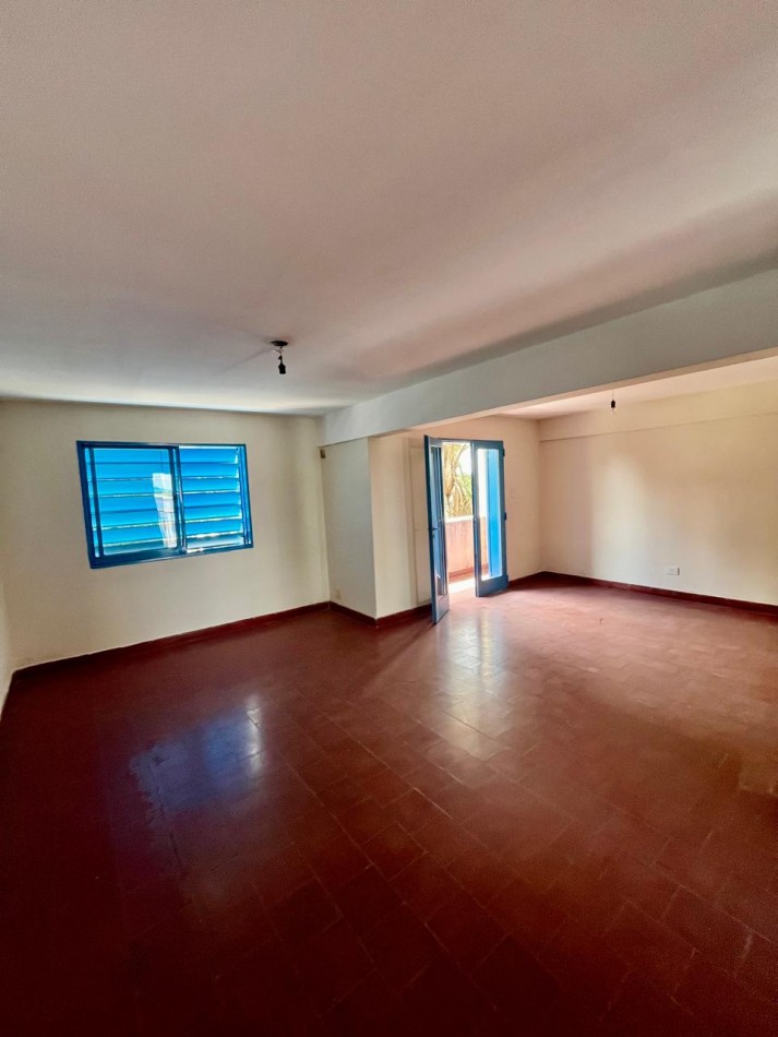 Balcarce y Pje. Guemes 