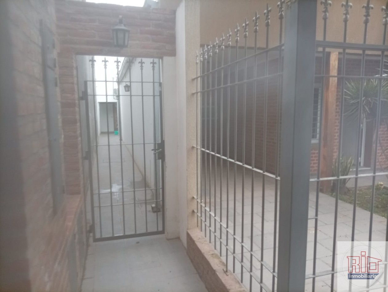 VENTA CASA + DEPARTAMENTO