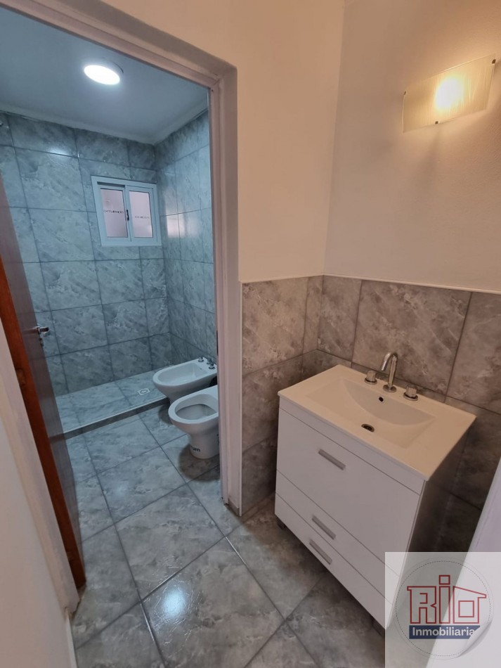 VENTA CASA + DEPARTAMENTO