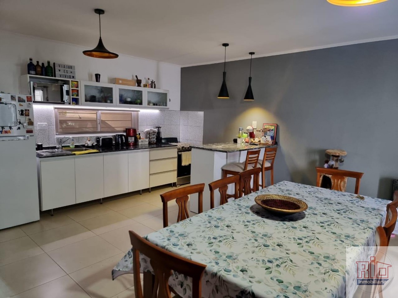 VENTA CASA + DEPARTAMENTO