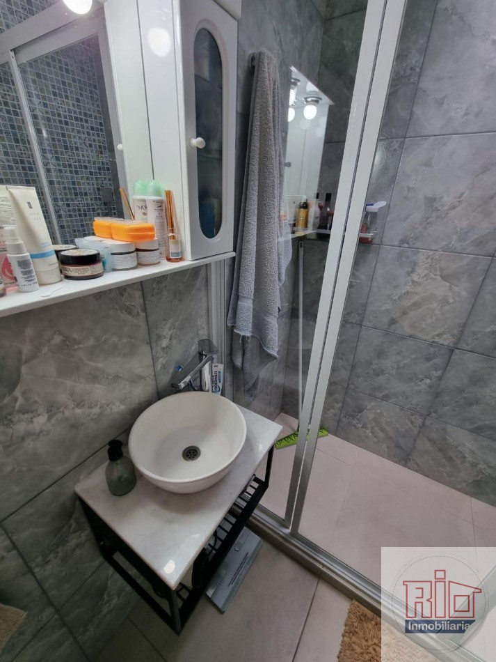 VENTA CASA + DEPARTAMENTO