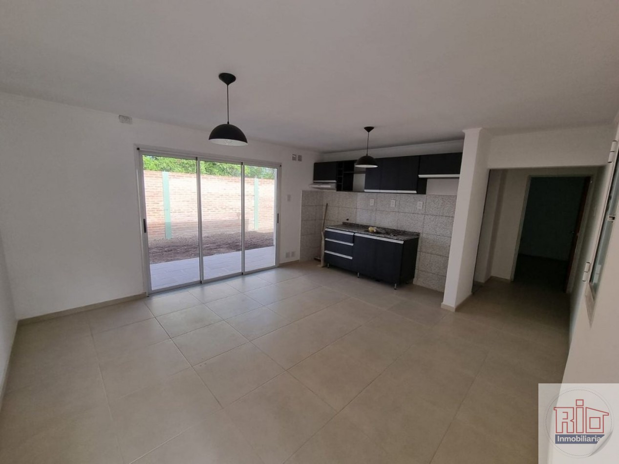 VENTA CASA + DEPARTAMENTO