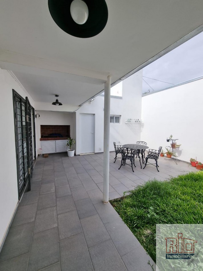 VENTA CASA + DEPARTAMENTO
