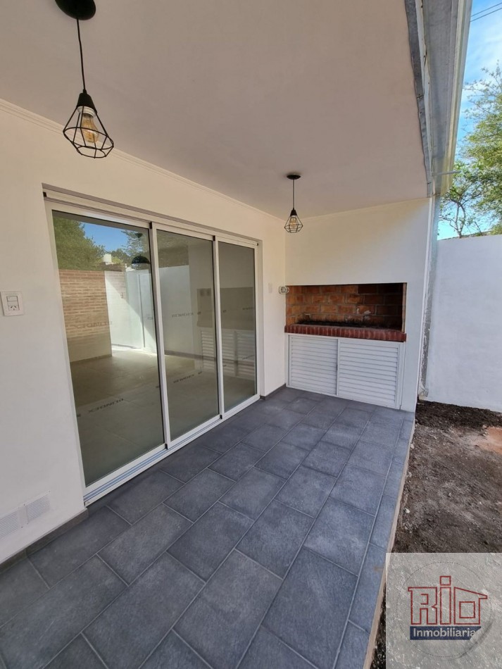 VENTA CASA + DEPARTAMENTO